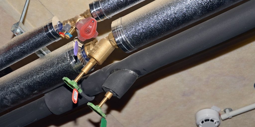 insulate hot water pipes